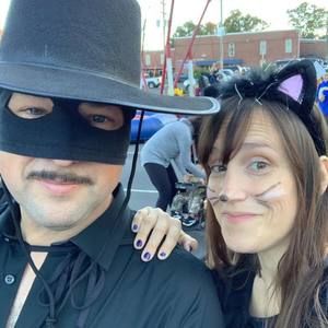 Meet your Posher, Anna gavin